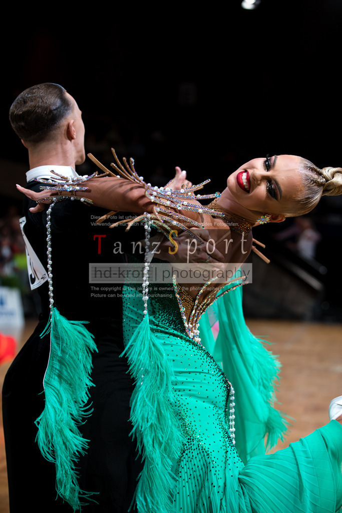 20250822_WDSF-GS-STD_R3_5806 | Tanzsportbilder, Standardtanz, Lateintanz, WDSF, DTV, LTVB, dancecomp, goc, hessen tanzt, blaues band der spree, walzer, tango, wiener walzer, slowfox, quickstepp, samba, rumba, cha-cha-cha, paso doble. jive, hd-kroft photography, turniertanzsport