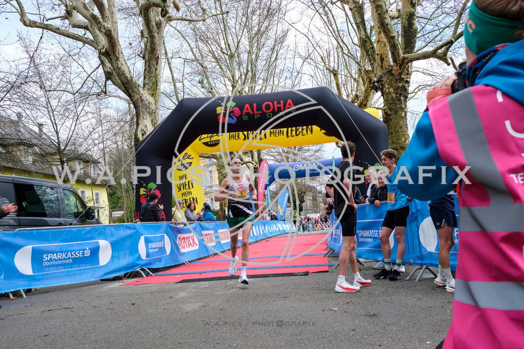 ..... | AUSTRIA, Wels, 30.03.25, ALOHA Wels Halbmarathon, Image Shows: , Foto: Wapics/RING M.