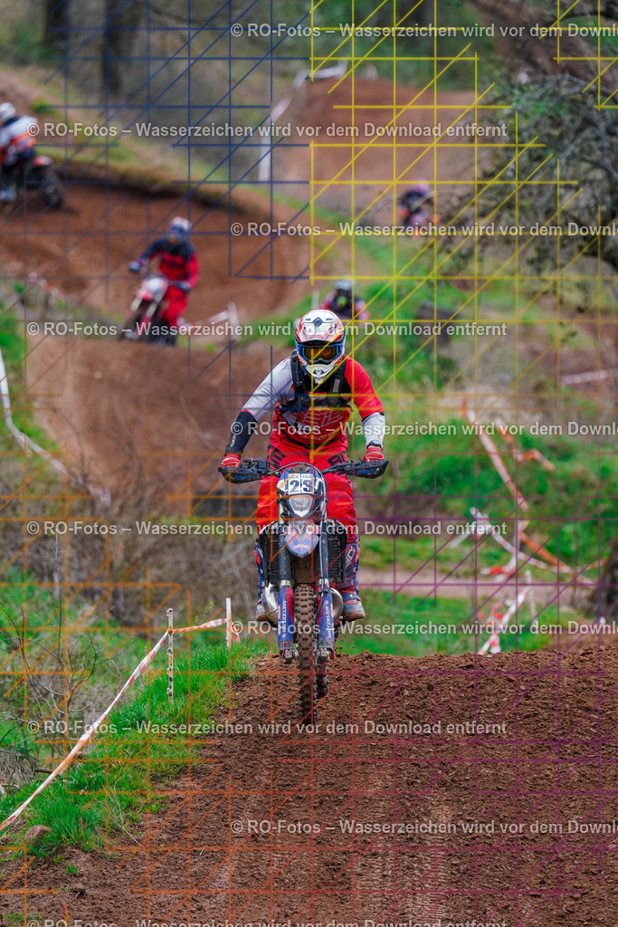 5 Lauf Mernes-226 | Sportfotografie von RO-Fotos: Motorsport, Motocross, Enduro, Laufveranstaltungen und Triathlon. Professionelle Fotos von Sportlern und Events. - Realisiert mit Pictrs.com