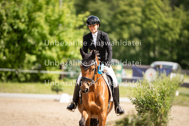 Bad_Meinberg_08749 | saradresslerfotografie - Realisiert mit Pictrs.com