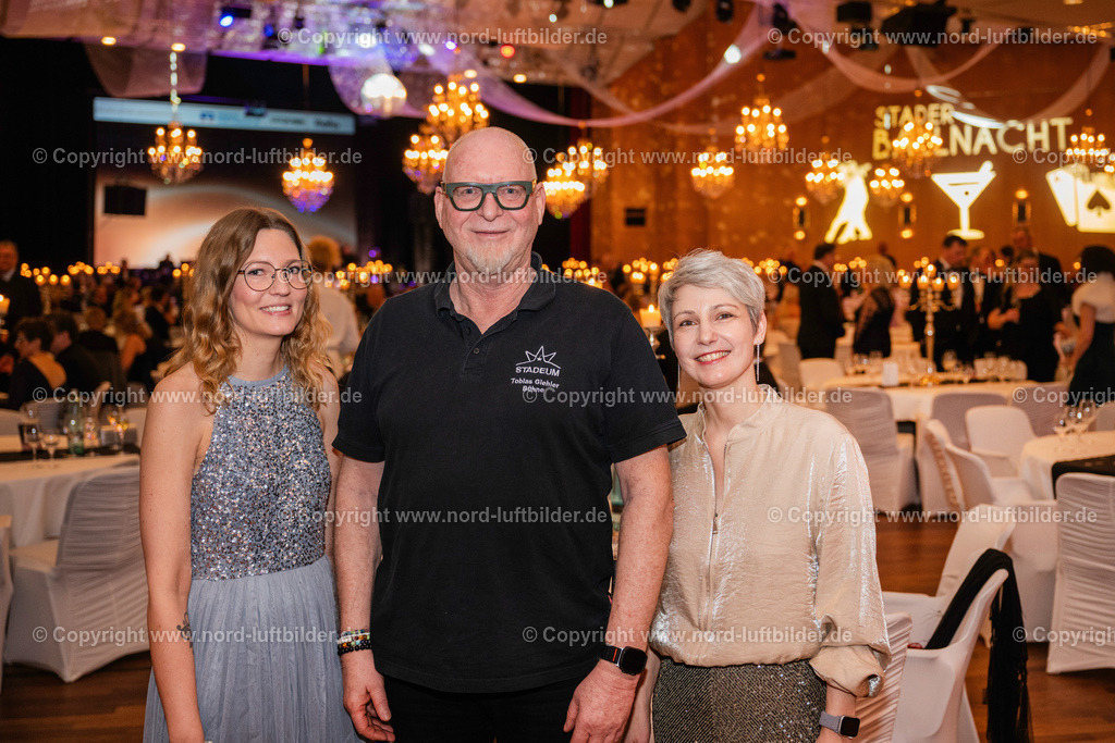 Stader Ballnacht_ELS_3500070326 Kopie | Luftbilder aus Norddeutschland. Die große Luftbild Bilddatenbank von Sylt, Amrum, Föhr, Büsum, Cuxhaven, Hamburg, Bremen, Bremerhaven, Cuxhaven, Langeoog, Norderney, Borkum, Emden, Nordsee, Ostsee, Flensburg, Kiel, Stralsund, Rostock, Darß, Rügen, Usedom