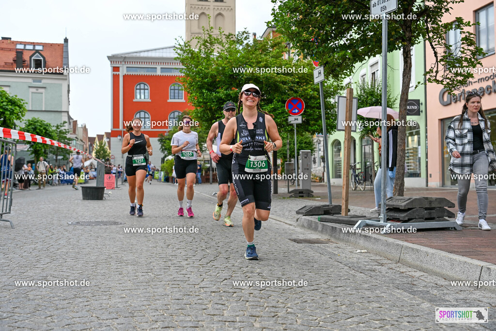 SZI_4766 | Stadttriathlon Erding 2025. #yourpictrs #sportshot_your_pictrs @Sportshotphotography #stadttriathlonerding Copyright: www.sportshot.de