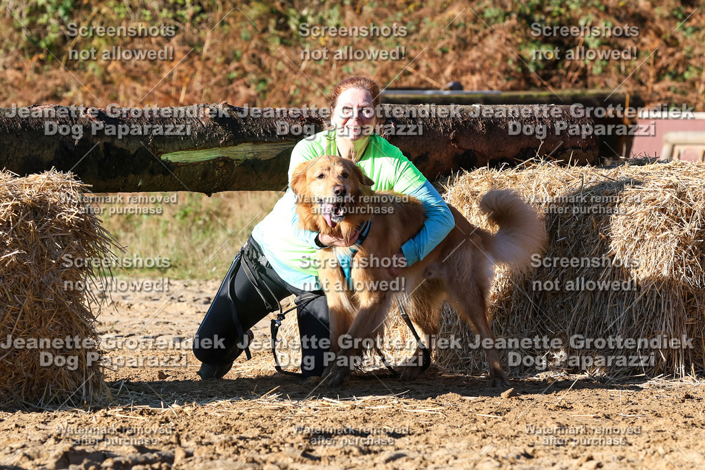 Dog Paparazzi - Strongdog 10-25-1518 | Dog Paparazzi Jeanette Grottendiek Fotografie & Videografie - Realisiert mit Pictrs.com