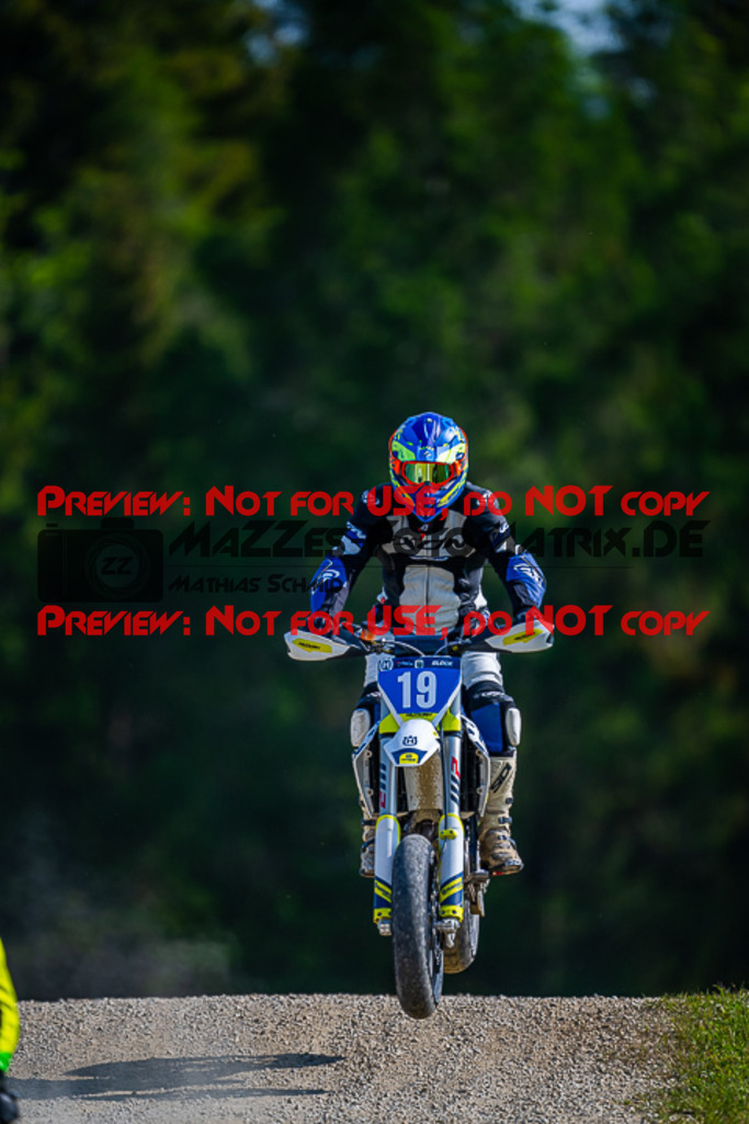 MaZZes_FotoMatrix_230528_0178 | SENIOR