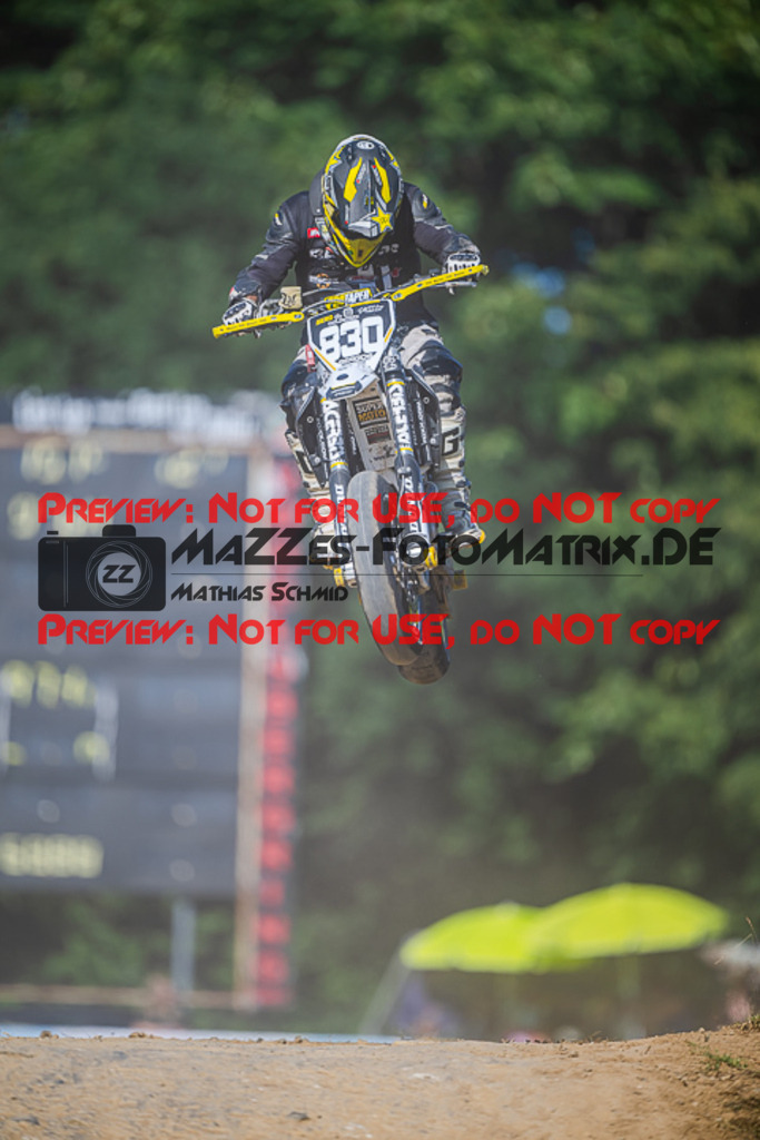 MaZZes_FotoMatrix_220702_2715 | UE40