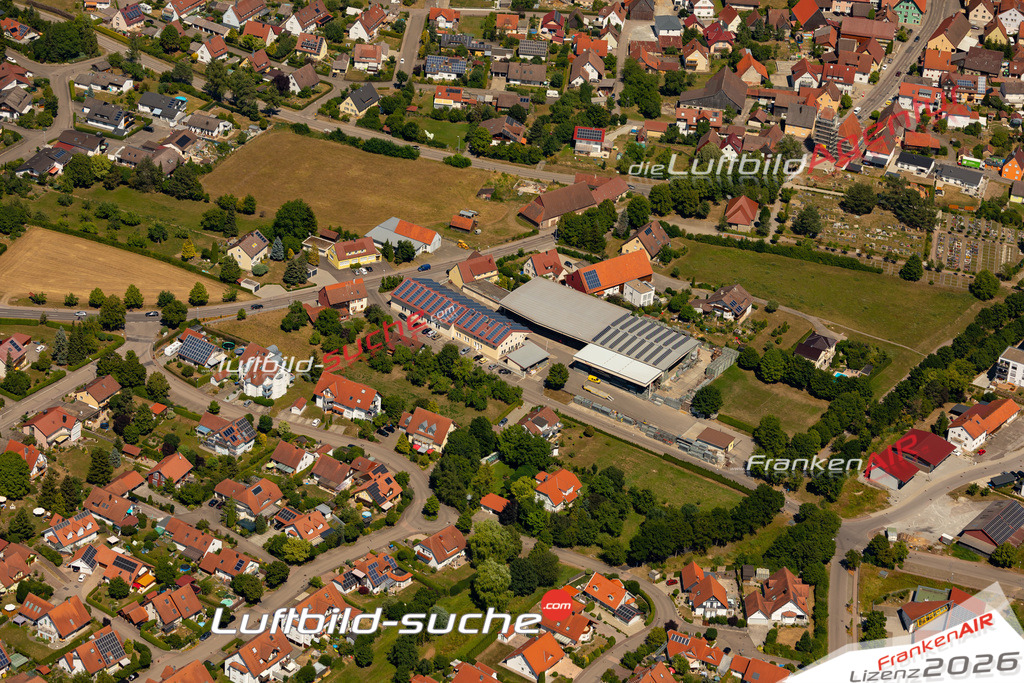 Aktuelles Luftbild von  Bühlertann - Die Luftaufnahme wurde 2022 mittels UL-Flugzeug erstellt ( keine Drohne ) - hochauflösende Kamera-Systeme von  Canon -Beste Qualität - Für grossformatige Ausdrucke geeignet. Die Geschenkidee !