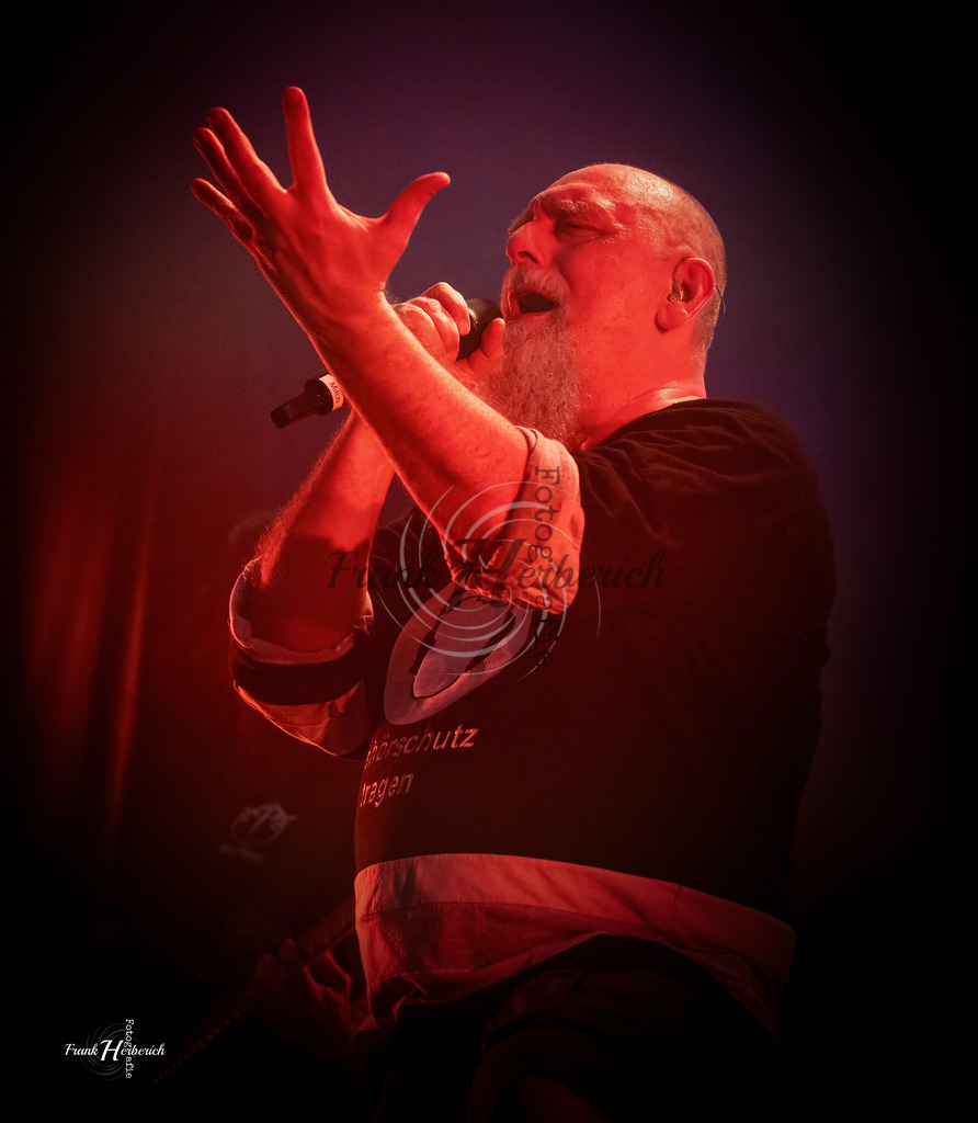 Justice Geiselwind 21.03.2026 | Frank Herberich Fotografie, Frank Herberich, Fotografie, Hochzeit, Portrait, St. Peter Ording, Ording, Westerhever, Nordsee, Frank Fotografie, Hardheim,  Odenwald,Walldürn, Band,Eventfotografie - Realisiert mit Pictrs.com