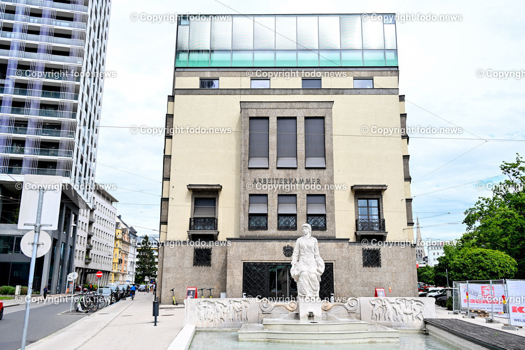 Kundgebung der Gewerkschaft_ Pflege und Gesundheit_ 16.05.2024-12 | 16.05.2024, Linz, AUT, Kundgebung der Gewerkschaft zu Arbeitsbedingungen im Pflege- und Gesundheitsbereich, im Bild Arbeiterkammer OOE, AK