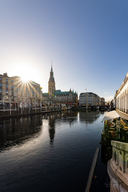 Rathaus Kleine Alster Hamburg | Shop von Iris Steger Photography, Landschaft, Reisen, Details und Städte.