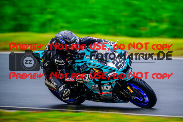 MaZZes_FotoMatrix_240727_6007705_8803 | STK