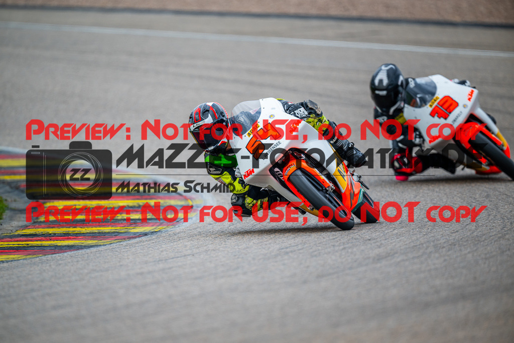 MaZZes_FotoMatrix_240504_6007705_4135 | KTM