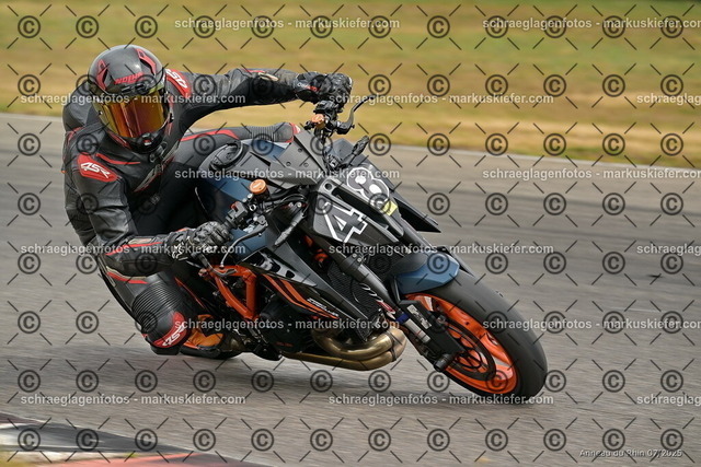 25bt05-0886 | markuskiefer.com - Realisiert mit Pictrs.com