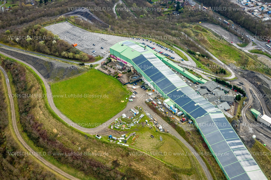 Bottrop260306092FreiheitEmscher | Luftbild, " Freiheit Emscher "  großes interkommunales Stadtentwicklungsprojekt in NRW, von Essen, Bottrop und RAG Montan Immobilien, 1.700 Hektar, inklusive 150 Hektar ehemaliger Bergbauflächen, entsteht bis ca. 2030 ein neuer, nachhaltiger urbaner Raum für innovat, , Batenbrock-Süd, Bottrop, Ruhrgebiet, Nordrhein-Westfalen, Deutschland
