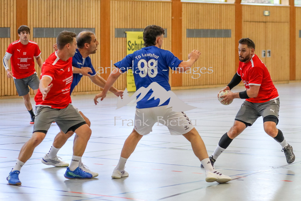 OE7A5461 | re. #70, Adam Mily