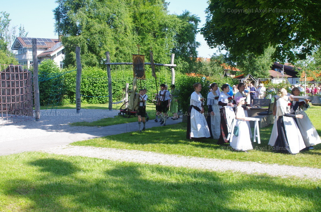 IMGP3080 | fotografiert von Axel PollmannLeonhardi Wallfahrt Benediktbeuern und Murnau, Fronleichnam, Fasching, Landschaft im Loisachtal und Benediktbeuern  - Realisiert mit Pictrs.com