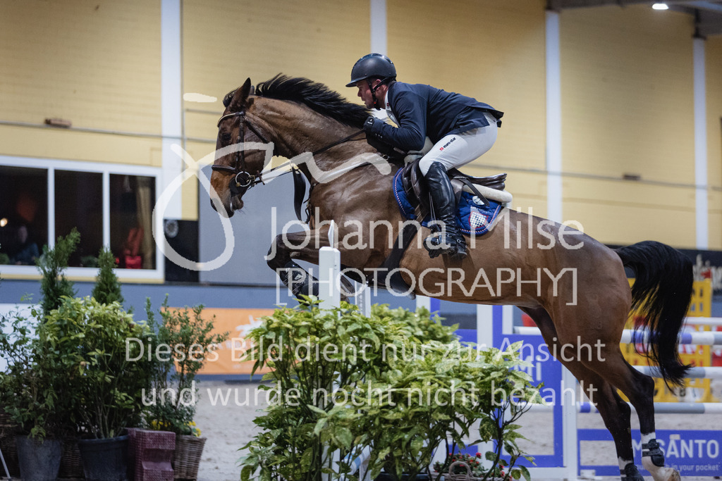 221216_Warstein_Youngster-M-457 | Deine schönsten Turniermomente als professionelle Fotos! Entdecke hochwertige Pferdesport-Fotografie im Online-Shop. Jetzt Fotos finden & bestellen!