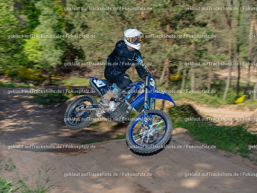 Fischbach-323 | Trackshots.de / Fokuspfalz.de - Realisiert mit Pictrs.com