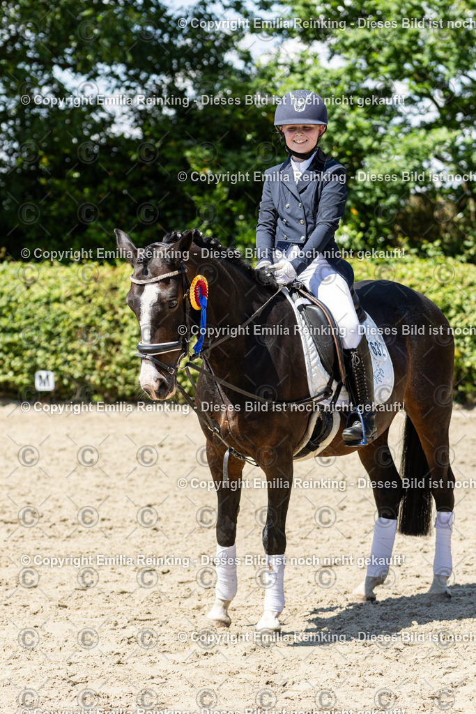 CL5A9949 | Emilia Reinking Fotografie - Realisiert mit Pictrs.com