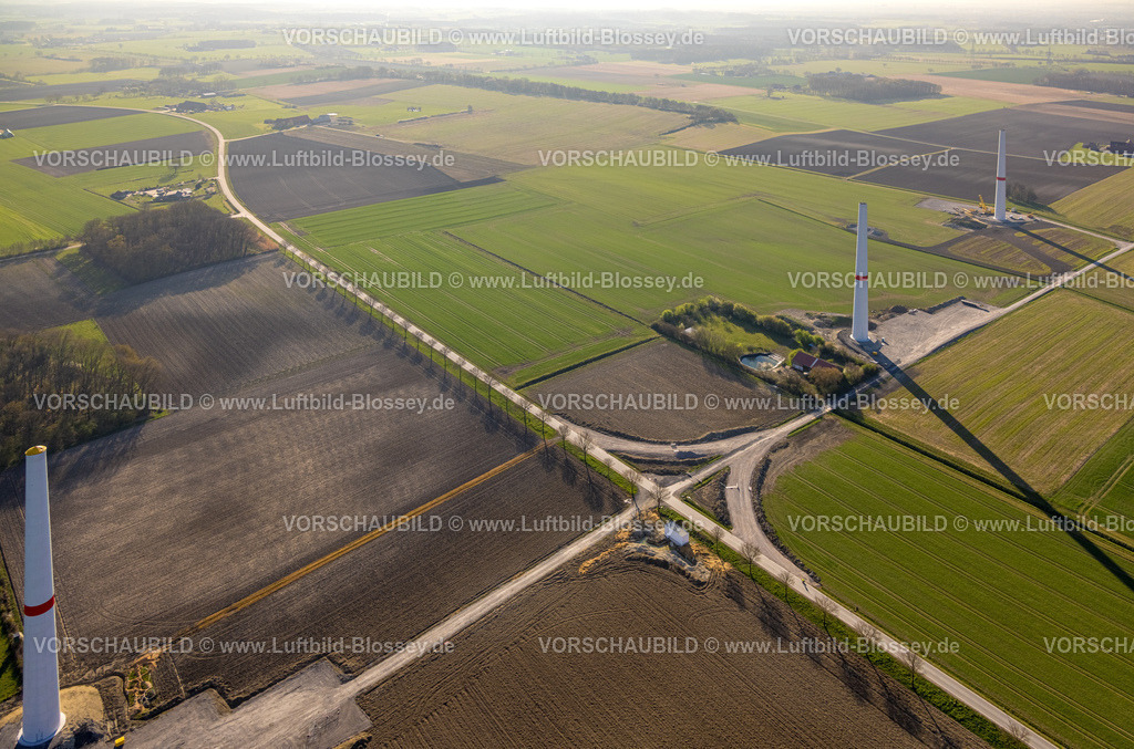 Ascheberg250400007Mersch | Luftbild, neue Windkraftwerke, im Aufbau, Baustellen auf der Stadtgrenze zu Hamm, Windenergie, Herbern, Ascheberg, Münsterland, Nordrhein-Westfalen, Deutschland,
