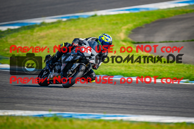 MaZZes_FotoMatrix_240702_6007705_2-27 | ROT