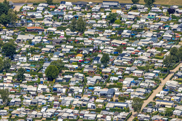 Wesel220703294 | Luftbild, Campingplatz Grav Insel am Fluss Rhein, Flürener Feld, Wesel, Niederrhein, Nordrhein-Westfalen, Deutschland