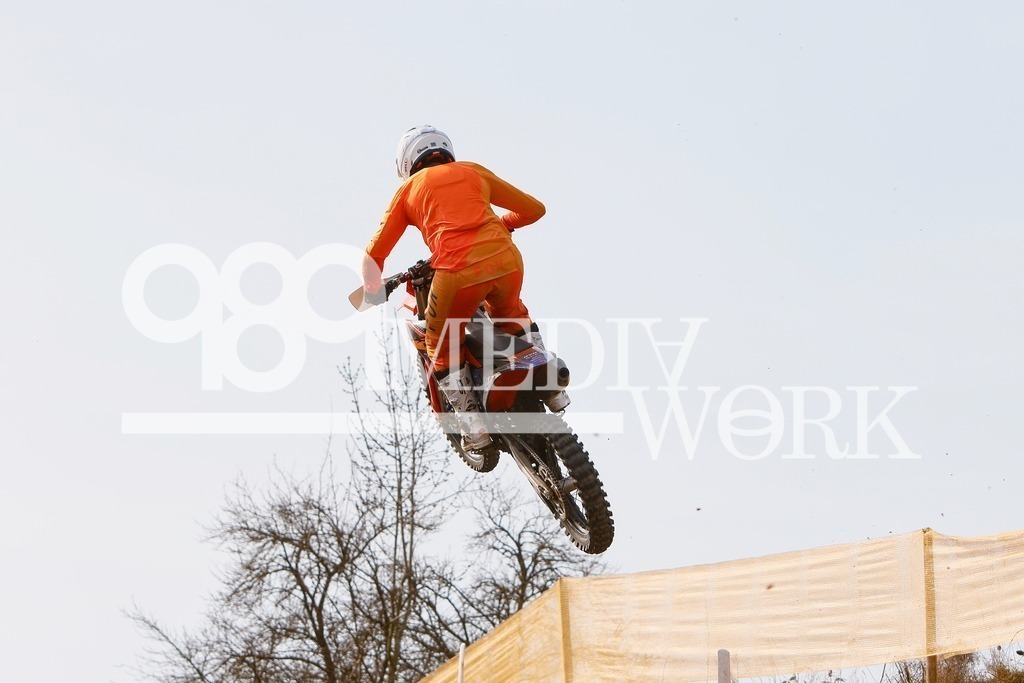 _58A7465 | 989 MEDIAWORK
