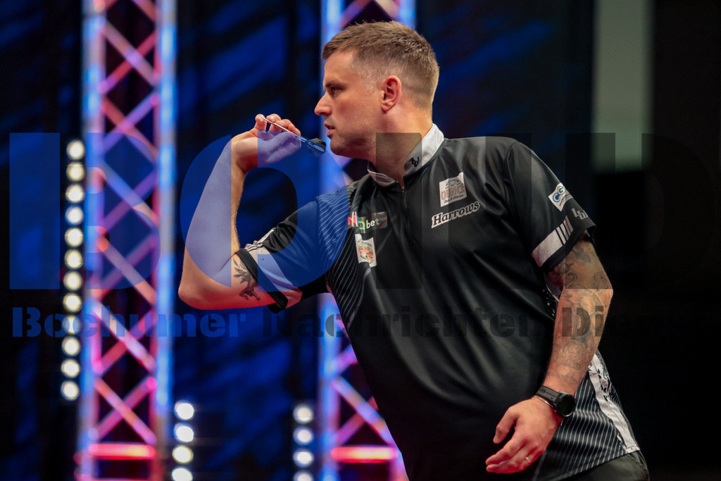 PDC European Darts Open 2024 | {headline}(Foto: Sebastian Sendlak / BOND) - Realisiert mit Pictrs.com