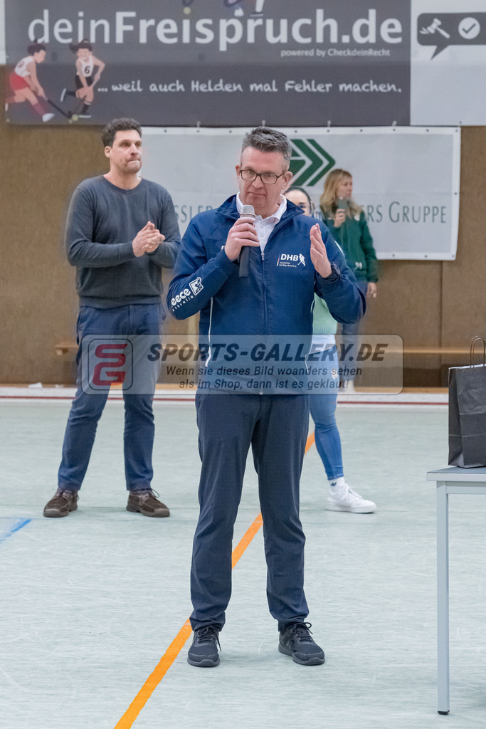 HK_20230226_105307 | Deutsche Meisterschaft WU16 Finale / Ehrungen Harvestehuder THC - 1. Hanauer THC am 26.2.2023 DSC 99, Düsseldorf ,