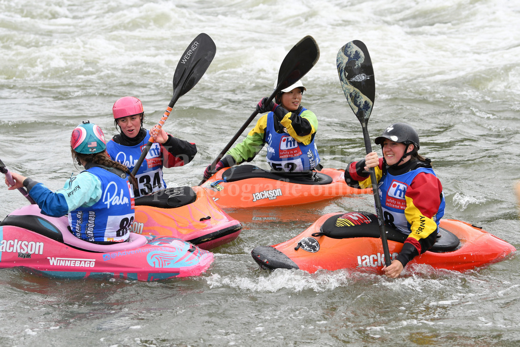 ICF CANOE FREESTYLE WORLD CUP 1 / PLATTLING | 2024 ICF CANOE FREESTYLE WORLD CUP 1 / PLATTLINGWomen's Kayak Surface Final - Realisiert mit Pictrs.com
