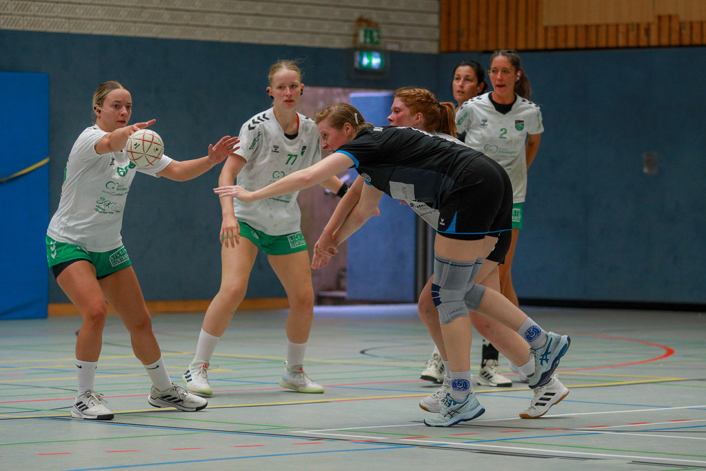 Rheinhausen-Lobberich_Plus_310825_075 | Bildergalerie von Sport-Ereignissen aber auch von weiteren spannenden Dingen - nicht nur vom Niederrhein. In Anlehnung an den bekannten Spruch von Hanns Dieter Hüsch heißt das Motto: "Niederrhein ist überall".  - Realisiert mit Pictrs.com