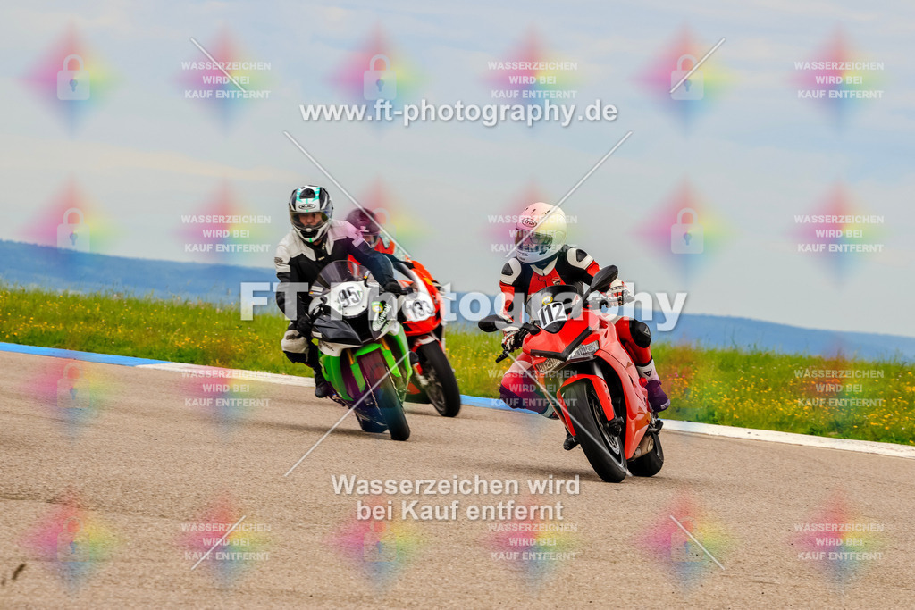 MotoTeam-2490 | Hier findet Ihr Bilder von Touristenfahrten auf der Nürburgring Nordschleife oder von anderen Veranstaltungen die ich besucht habe. Viel Spass beim Durch Schauen 