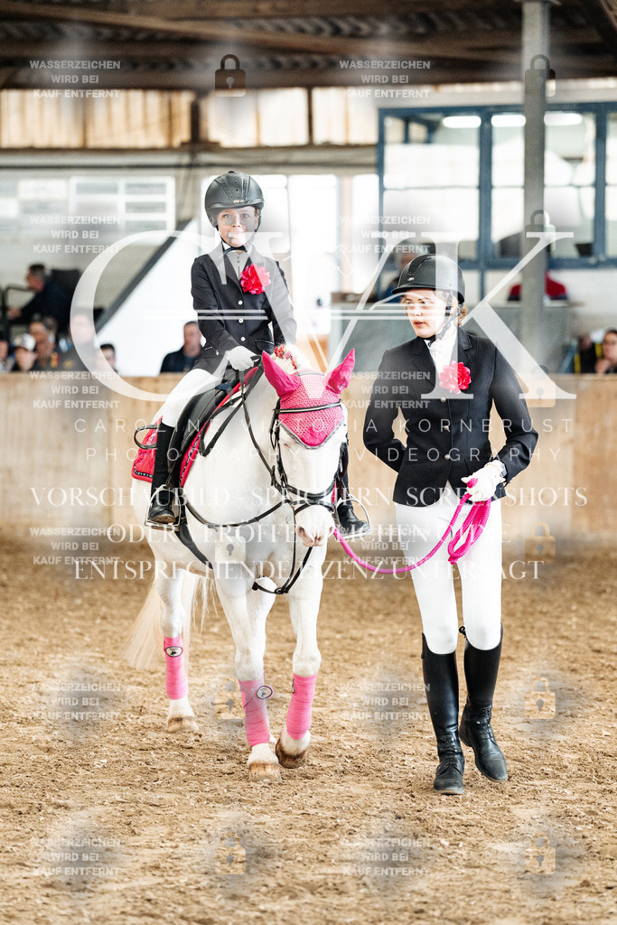 CK905954 | Turnierfotografie Pferdefotografie Trier Rheinland-Pfalz Pferdesport Reitsport Tierfotografie Sportfotografie Pferdevideo Pferdevideografie Equestrianvideography equestrianphotography  - Realisiert mit Pictrs.com