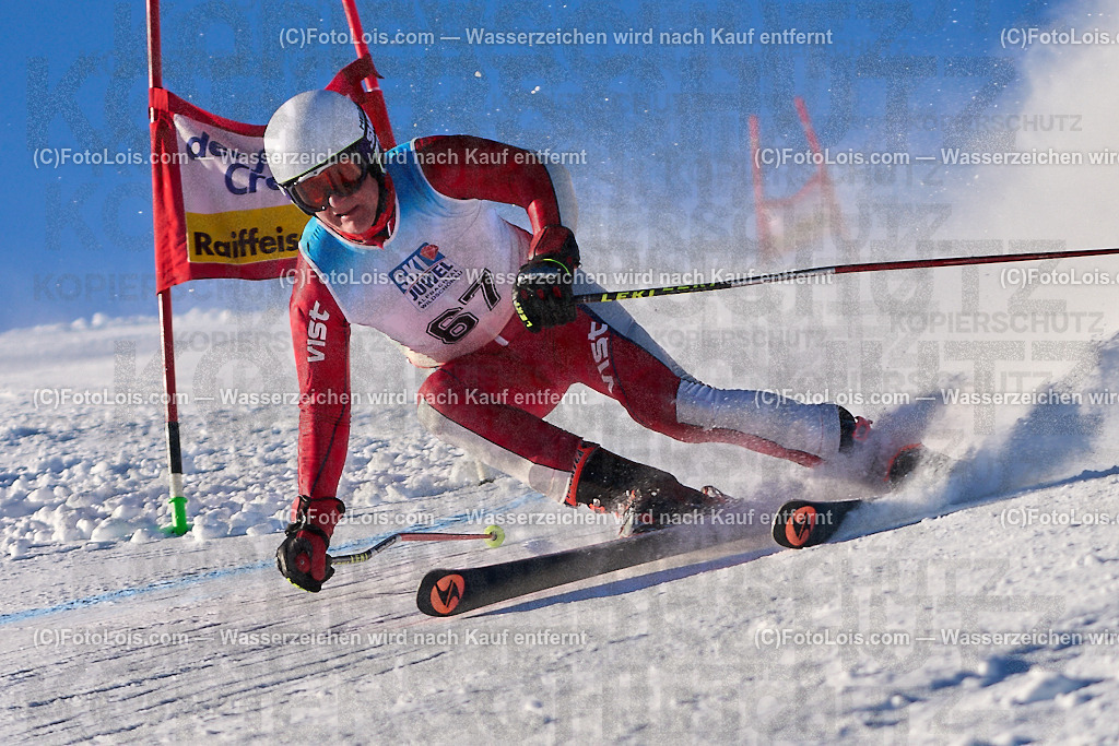 ALP4237_MASTERS-Cup_GS-A Herrn_Mastny Simon | (C)FotoLois.com, Alois Spandl. FIS Masters-Cup Wildschönau, Giant Slalom auf der Piste Schatzberg GS, Siegerehrung auf dem Dorfplatz Niederau, Sa 13. Januar 2024.