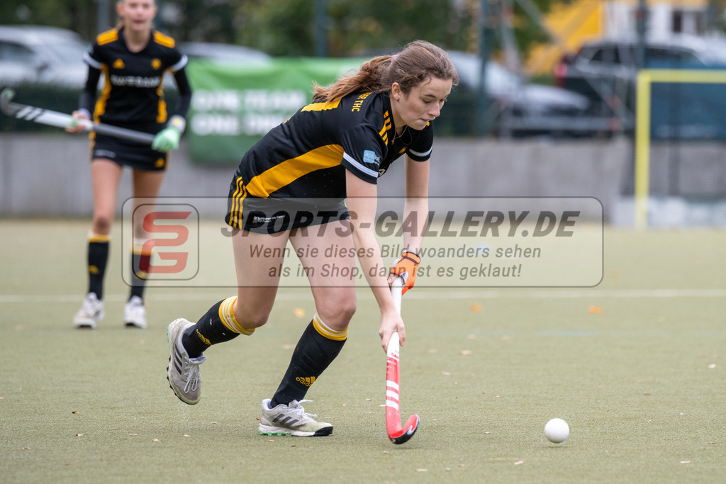 SFE_20231022_0098 | Deutsche Meisterschaft Weibliche U16 Finale Berliner HC - Harvestehuder THC am 22.10.2023 in Köln (Düsseldorfer Hockeyclub 1905 e.V.), Photo: Stephan Fehrmann 2023 (Sports-Gallery)