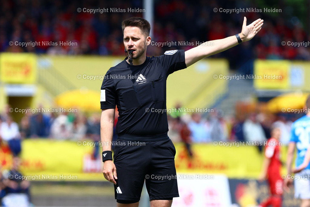 NH_FCEintrachtNorderstedt_USCPaloma_LottoPokal_24052025 | Fabian Porsch (Schiedsrichter)Fußball I Herren I Lotto Pokal I Saison 2024-2025 I Finale I FC Eintracht Norderstedt - USC Paloma I 24.05.2025 I Stadion Hoheluft