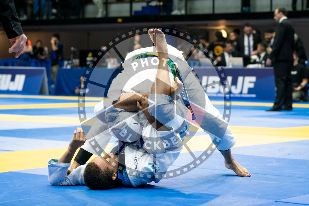 20240121PBB6694 | Fighters compete during the second day of the IBJJF European Championship in Paris, France, on January 21, 2024.