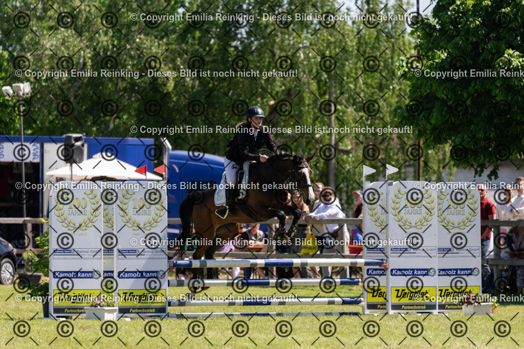 CL5A1074 | Emilia Reinking Fotografie - Realisiert mit Pictrs.com