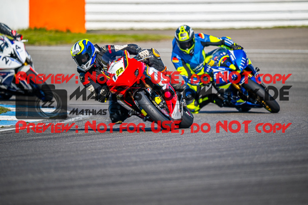 MaZZes_FotoMatrix_230410_5105 | ROT