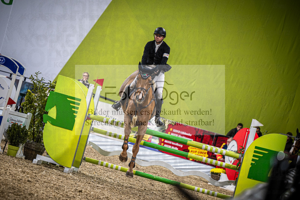 DOS_1123 | Entdecke hochwertige Reitturnierfotos von Foto Oger. Professionell, emotional und authentisch – jetzt Lieblingsmomente im Shop bestellen.Deutschlandweite Turnierfotografie. - Realized with Pictrs.com