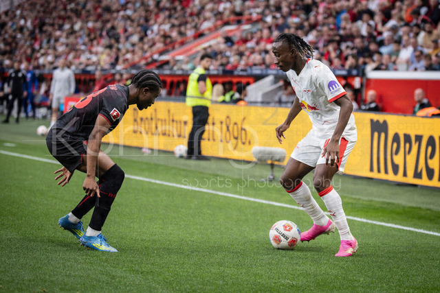 German Bundesliga, Bayer 04 Leverkusen vs. RB Leipzig, 02.05.2026 | LEVERKUSEN, GERMANY - MAY 2, 2026 :  Nathan Tella (Bayer 04 Leverkusen, 23), Yan Diomande (RB Leipzig, 49) during the German Bundesliga match on gameday 32 between Bayer 04 Leverkusen vs. RB Leipzig at BayArena on May 2, 2026 in Leverkusen, Germany. DFL REGULATIONS PROHIBIT ANY USE OF PHOTOGRAPHS AS IMAGE SEQUENCES AND/OR QUASI-VIDEO.