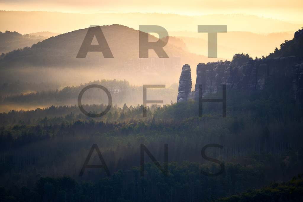 Ein Hans Fineart Original | Entdecke die Kunst von Hans Fineart - Fotografien für dein Zuhause. Verwandle deine Wände mit einzigartigen Kunstwerken und bringe die Schönheit der Welt in dein Leben. Bestelle jetzt und schaffe einen Ort der Inspiration und Eleganz.