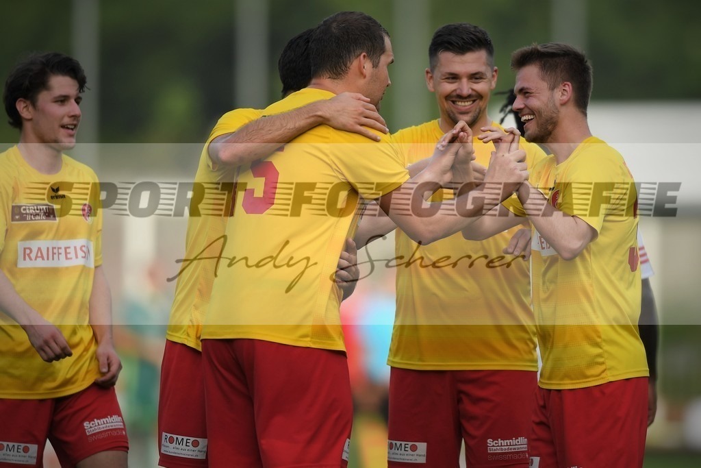 aaDSC_5246 | Kaufen Sie Sportbilder im Onlineshop von Andy Scherrer Sportfotografie. Faszinierende Bilder von Sportevents aus der ganzen Schweiz. Fussball, Frauenfussball, Unihockey, Handball, Schwingen und weiteren Sportarten. - Realisiert mit Pictrs.com