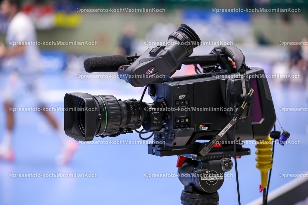 BHC09102501003 | 09.10.2025, Handball, HBL, Bergischer HC - HSG Wetzlar, Unihalle Wuppertal: TV Kamera Feature