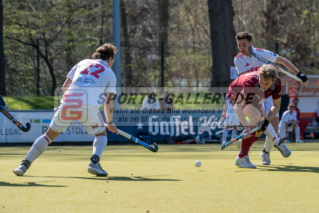 SFE_20260322_0101 | Köln, Deutschland, 22.03.26: Feldhockey 1. Bundesliga Herren zwischen Rot-Weiss Köln - Münchener HC im REWE Sportpark am 22.03.2026 in Köln, Deutschland. (Foto von Stephan Fehrmann)Köln, Germany, 22.03.26: Feldhockey 1. Bundesliga Herren between Rot-Weiss Köln - Münchener HC in REWE Sportpark at 22.03.2026 in Köln, Deutschland. (Foto from Stephan Fehrmann)