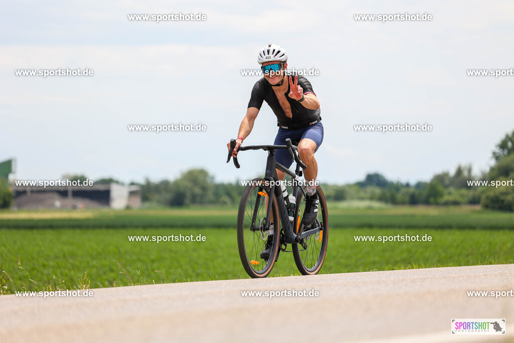 BR8A7787 | Stadttriathlon Erding 2025. #yourpictrs #sportshot_your_pictrs @Sportshotphotography #stadttriathlonerding Copyright: www.sportshot.de