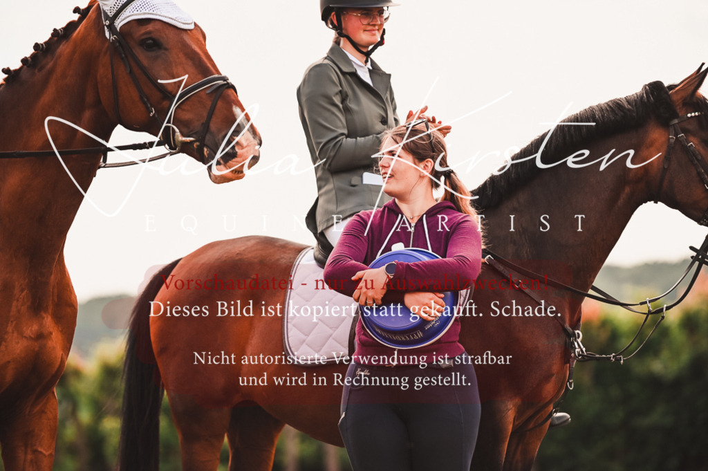 DSC_7114 | Pferde- und Turnierfotografie in Westsachsen. Pferdeportraits, Auftragszeichnungen und intuitive Kunst.