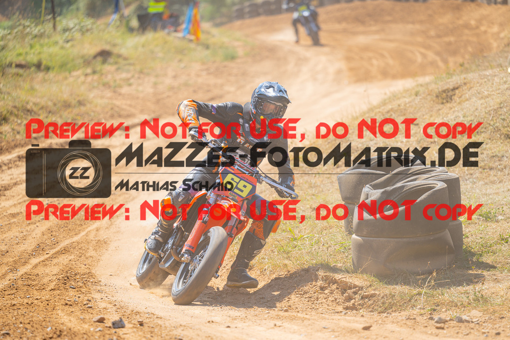 MaZZes-Fotomatrix-20260815-606888 | S2