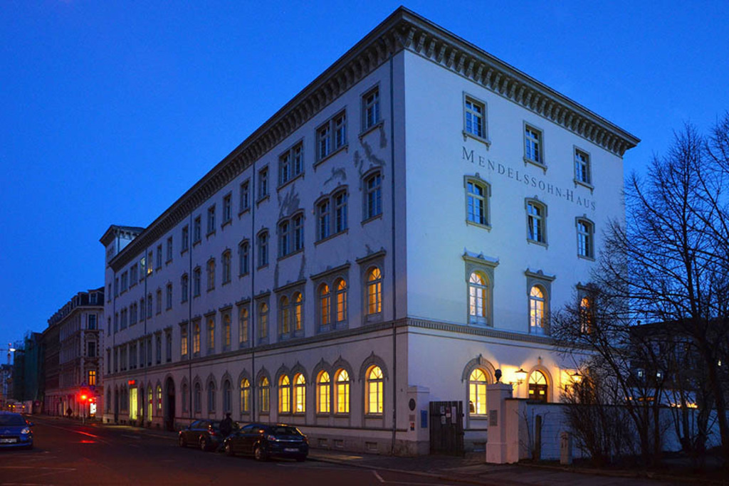 Bildlexikon Leipzig - Mendelssohn-Haus | Das Team hinter BILDLEXIKON LEIPZIG bündelt historische wie aktuelle Informationen über die Stadt Leipzig in Text und Bild auf einer Plattform und stellt diese der interessierten Öffentlichkeit zur Verfügung.