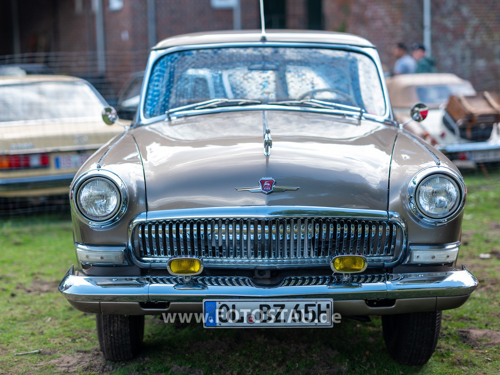 20250928-00167 | Erleben Sie hier die Faszination der klassischen Fahrzeuge in Bildern und lassen sich begeistern! - Realisiert mit Pictrs.com