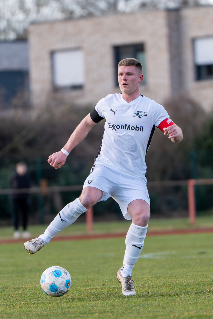 Fußball I Herren I Saison 2025-2026 I Bezirksliga Weser-Ems 4 I 21. Spieltag I TuS Frisia Goldenstedt - Vfl Oythe I 3819 | jns.sportfotos - Realisiert mit Pictrs.com